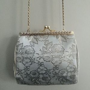 🔥Vintage e’lan🔥 Damask Metallic Evening Bag